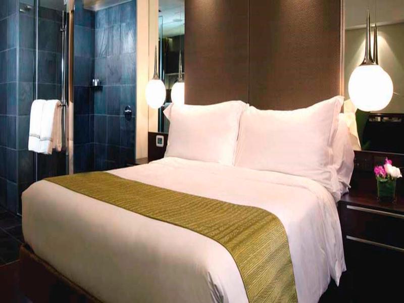 Hotel The Mira Hongkong Zewnętrze zdjęcie A room at the hotel