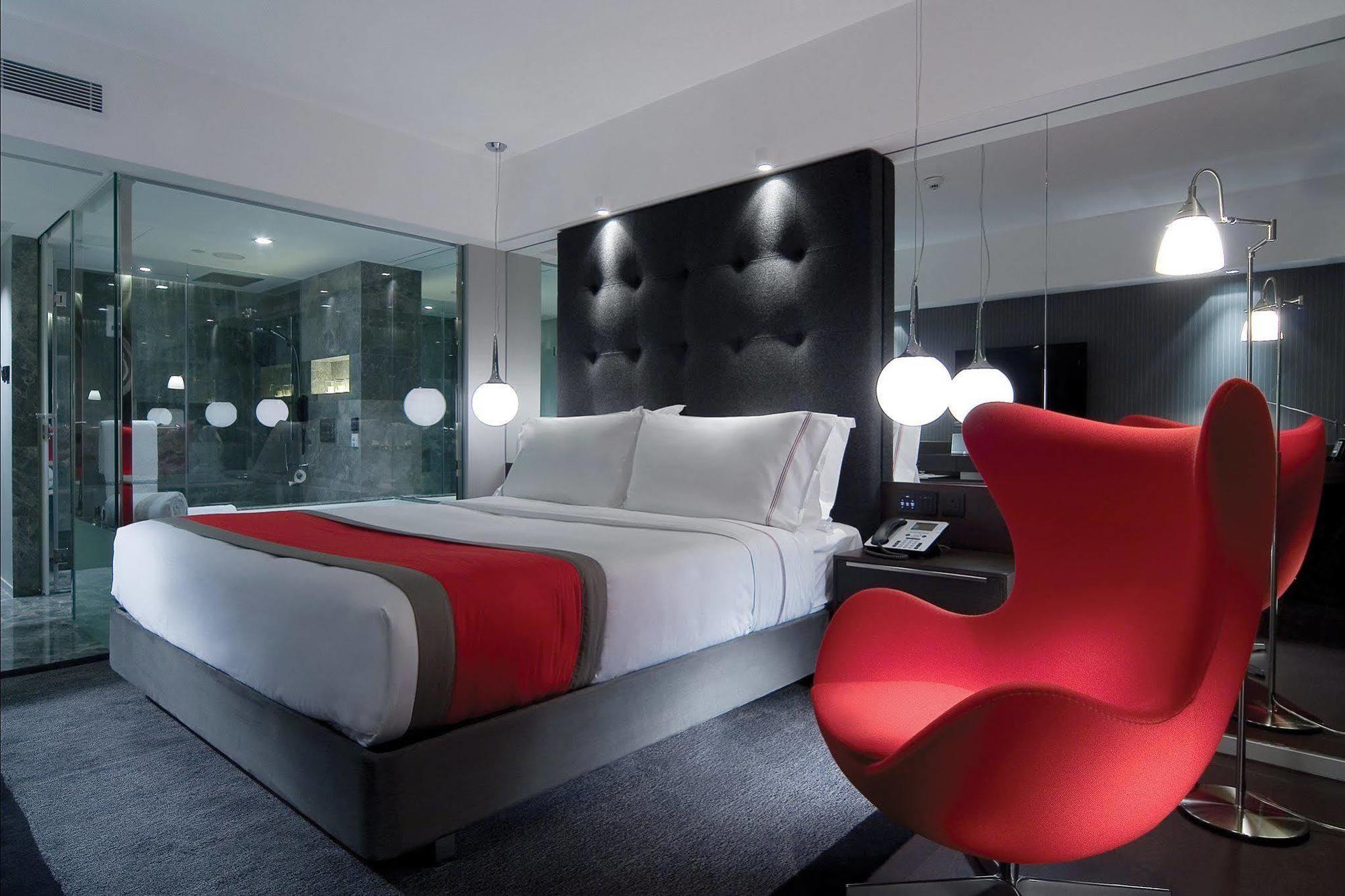 Hotel The Mira Hongkong Pokój zdjęcie A room at the hotel